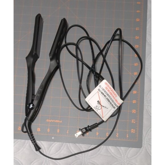 Keratin Complex Hair Straightener black 450°F Adjustable Temp Professional - Picture 2 of 14